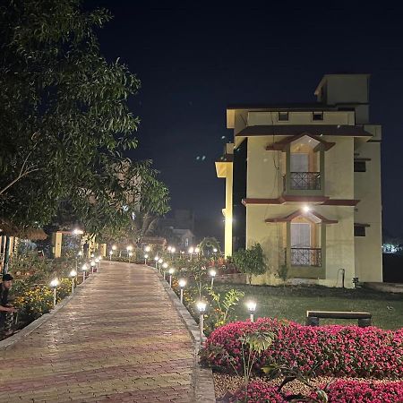 Mayabon Resort Bolpur Shānti Niketan Zewnętrze zdjęcie