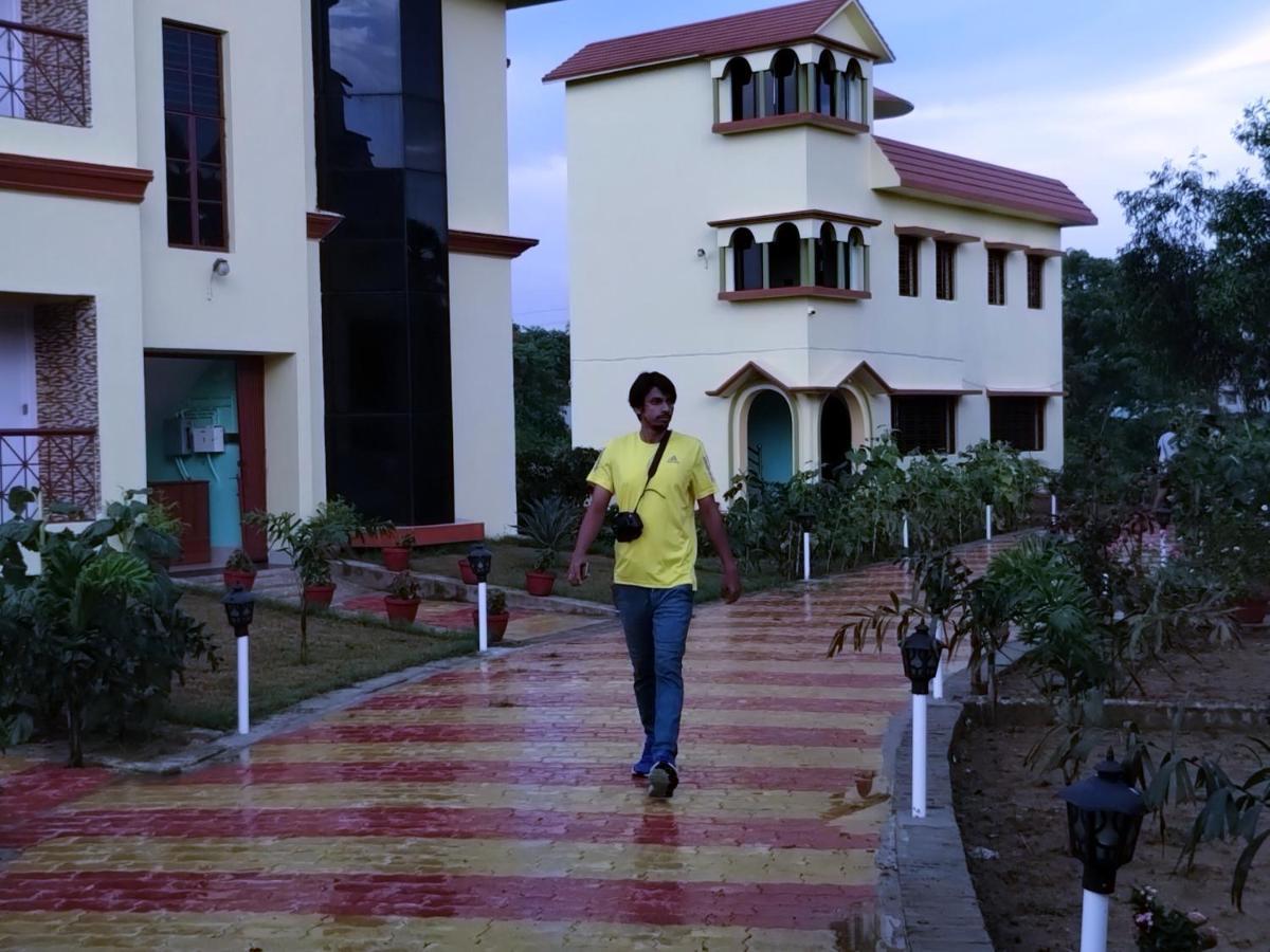 Mayabon Resort Bolpur Shānti Niketan Zewnętrze zdjęcie